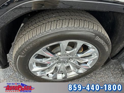 Used 2024 GMC Sierra 1500 Denali AWD/4WD image 25