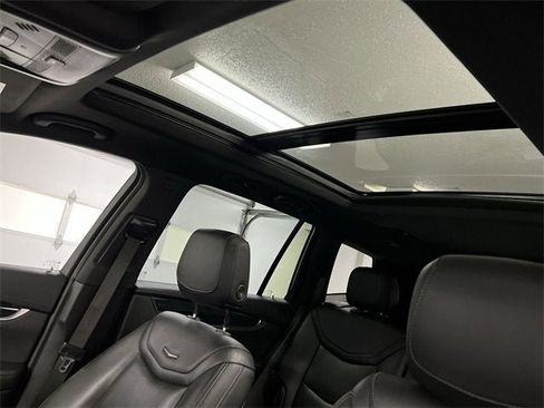 Certified 2020 Cadillac XT6 Premium Luxury image 18