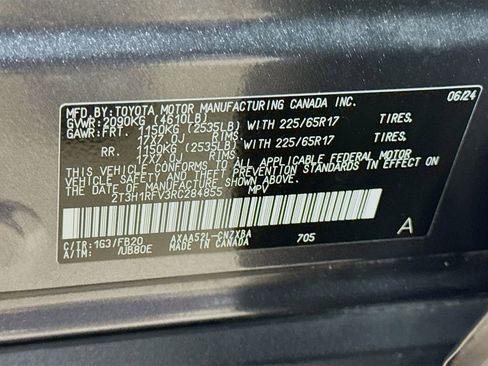 Used 2024 Toyota RAV4 LE image 27