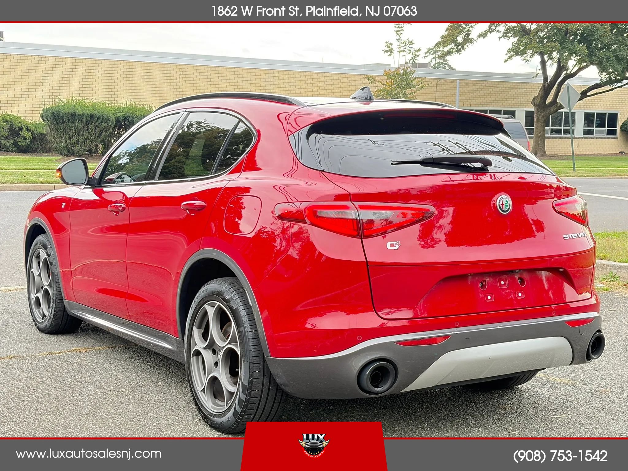 Used 2023 Alfa Romeo Stelvio Ti AWD/4WD image 7