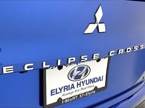 Used 2022 Mitsubishi Eclipse Cross AWD image 30