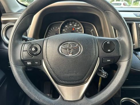 Used 2013 Toyota RAV4 XLE AWD/4WD image 41