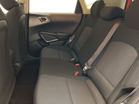 Used 2021 Kia Soul S FWD image 18