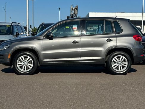 Used 2014 Volkswagen Tiguan S AWD/4WD image 7