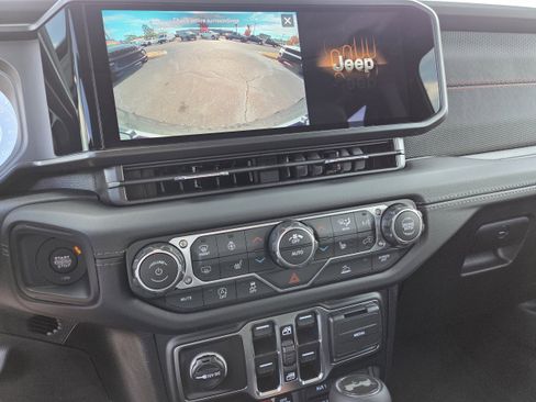 New 2026 Jeep Wrangler Unlimited Rubicon image 10