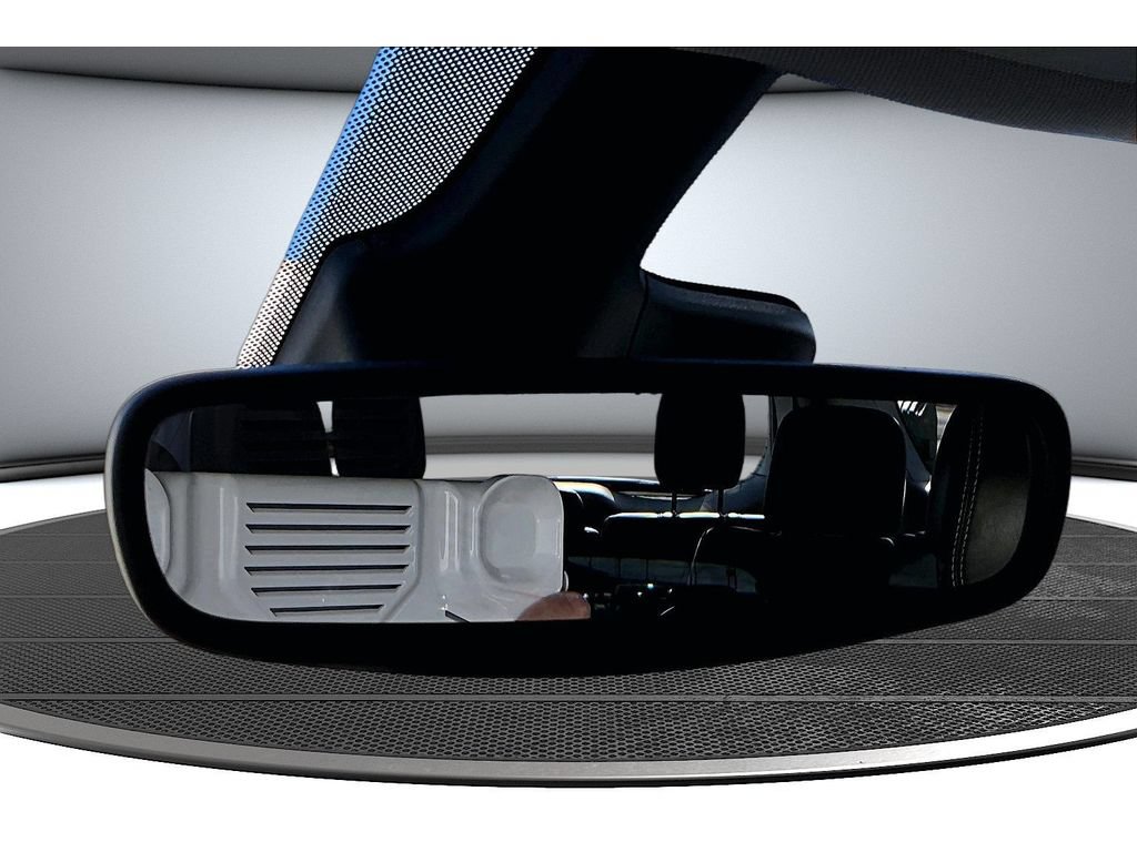 Used 2024 Chrysler Pacifica Touring-L FWD image 24