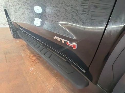 Used 2022 GMC Sierra 1500 AT4 w/ AT4 Premium Package AWD/4WD image 12