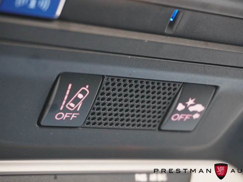 Used 2021 Subaru Impreza 2.0i Limited image 33