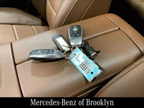 Certified 2024 Mercedes-Benz GLS 450 4MATIC image 16