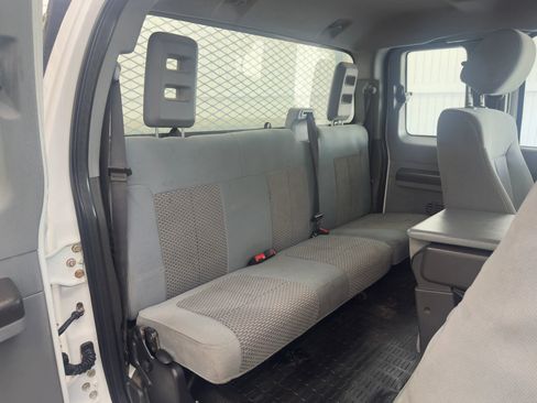 Used 2011 Ford F250 XL RWD image 11
