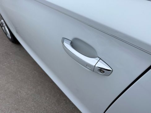 Used 2015 Audi A8 L 4.0T w/ Premium Package image 10