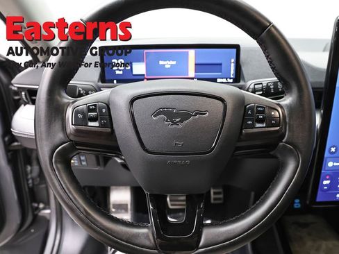 Used 2021 Ford Mustang Mach-E Select image 10