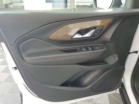 Used 2020 GMC Terrain SLE image 27