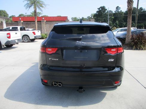Used 2018 Jaguar F-PACE Prestige AWD/4WD image 10