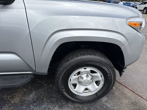 Used 2023 Toyota Tacoma SR w/ SR Convenience Package image 2