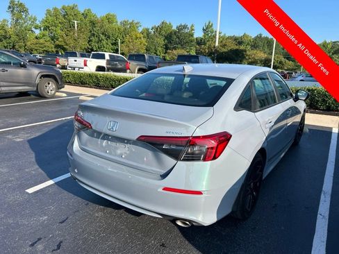 Used 2024 Honda Civic Sport image 5