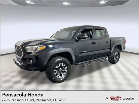 Used 2019 Toyota Tacoma TRD Off-Road image 1