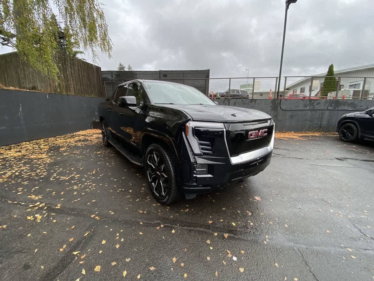 Used 2026 GMC Sierra EV Denali AWD/4WD image 8