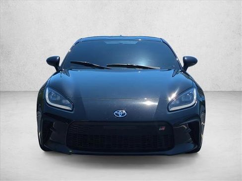 Certified 2023 Toyota GR86 Premium RWD image 2