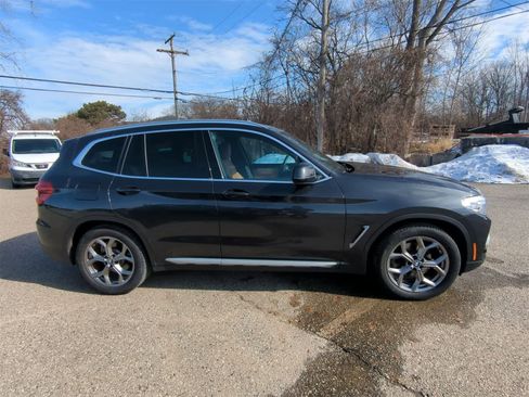 Used 2020 BMW X3 xDrive30i w/ Premium Package image 15