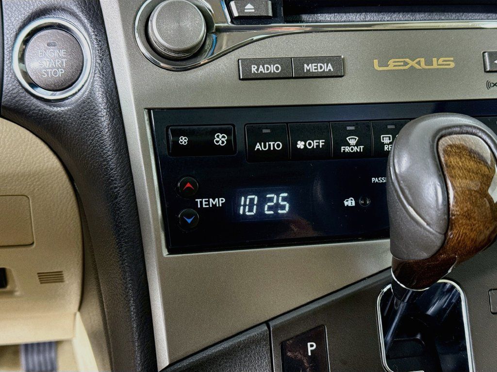 Used 2013 Lexus RX 350 AWD w/ Navigation Pkg image 17