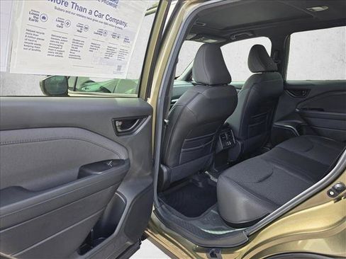 Certified 2023 Subaru Forester Wilderness w/ Wilderness Package AWD/4WD image 16