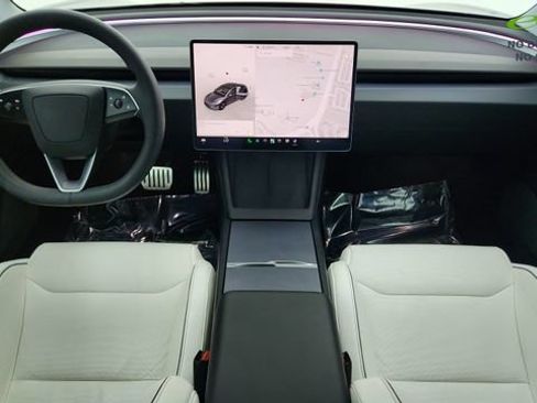 Used 2024 Tesla Model 3 Performance AWD/4WD image 19