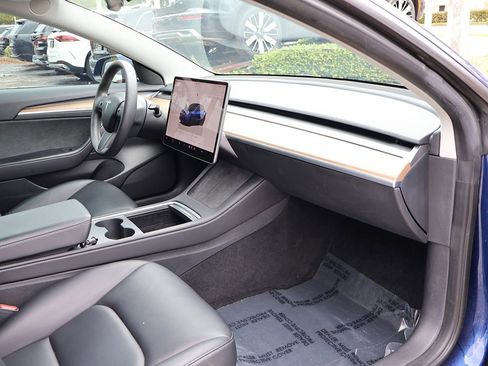 Used 2023 Tesla Model 3 Performance image 28