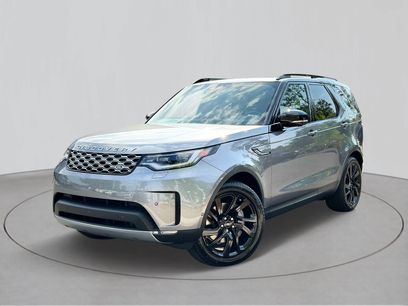 New 2025 Land Rover Discovery S