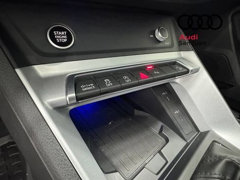 Used 2025 Audi Q3 2.0T Premium Plus w/ Premium Plus Package AWD/4WD image 37