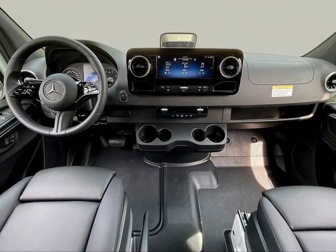 New 2026 Mercedes-Benz Sprinter 144 Cargo image 9