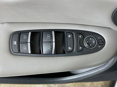 Used 2023 INFINITI QX50 Luxe image 15