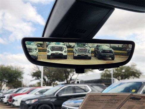 Used 2023 Cadillac XT6 Premium Luxury w/ Technology Package image 17