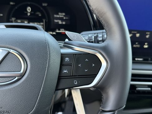 New 2026 Lexus RX 450h AWD image 24