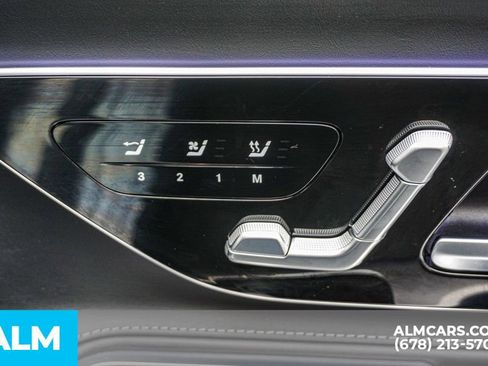 Used 2023 Mercedes-Benz SL 43 AMG w/ Driver Assistance Package image 60