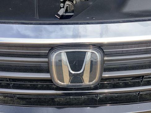 Used 2024 Honda Odyssey Touring image 29