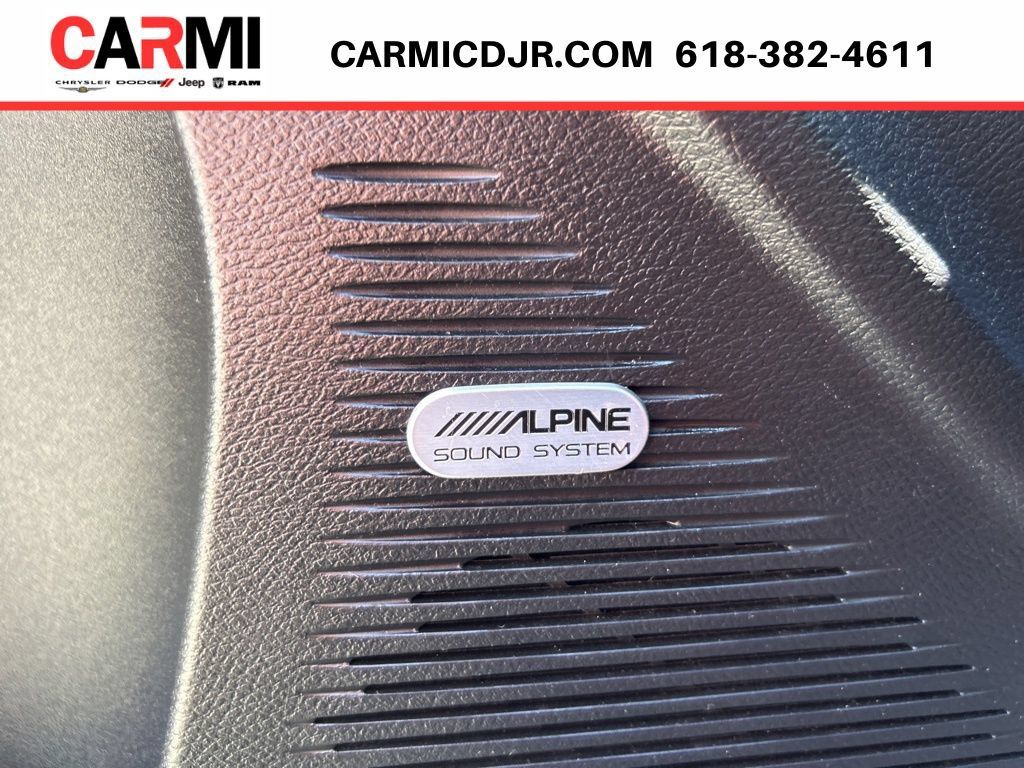 Used 2020 Dodge Challenger R/T Scat Pack RWD image 12