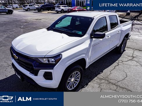 New 2025 Chevrolet Colorado LT w/ Advanced Trailering Package AWD/4WD image 17