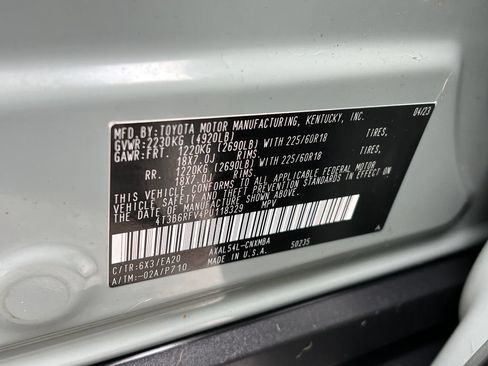 Used 2023 Toyota RAV4 XLE Premium AWD/4WD image 38