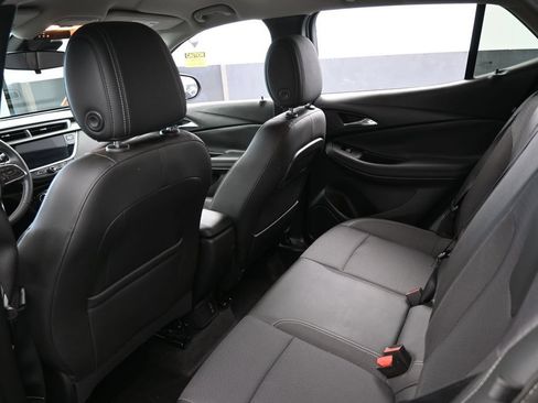Used 2023 Buick Encore GX Preferred w/ Cold Weather Comfort Package FWD image 33
