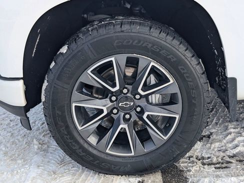 Used 2019 Chevrolet Silverado 1500 Custom w/ Custom Value Package image 36