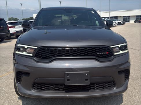 Used 2025 Dodge Durango GT AWD/4WD image 3