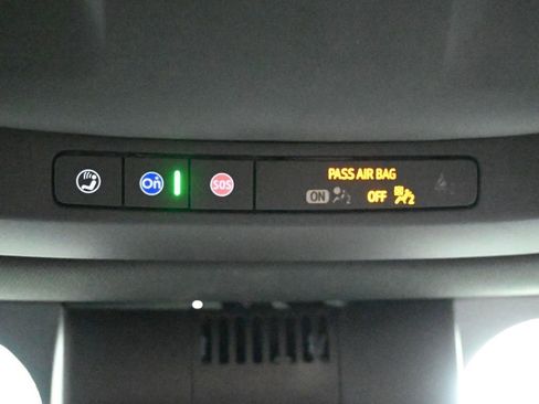 Used 2024 GMC Yukon XL SLT image 44