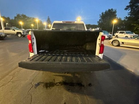 Certified 2021 Chevrolet Silverado 1500 Custom AWD/4WD image 6