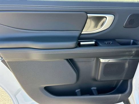 New 2027 Ford Expedition Max Platinum w/ Stealth Appearance Package AWD/4WD image 18
