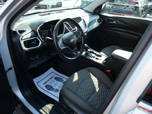 Used 2019 Chevrolet Equinox LT AWD/4WD image 9