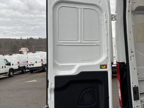 Used 2024 Ford Transit 350 148 High Roof Extended image 22