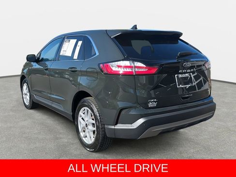 Used 2024 Ford Edge SEL image 7