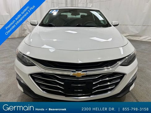 Used 2024 Chevrolet Malibu LT image 3