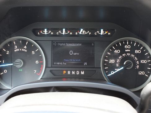 Used 2018 Ford F150 XLT w/ Equipment Group 301A Mid RWD image 11